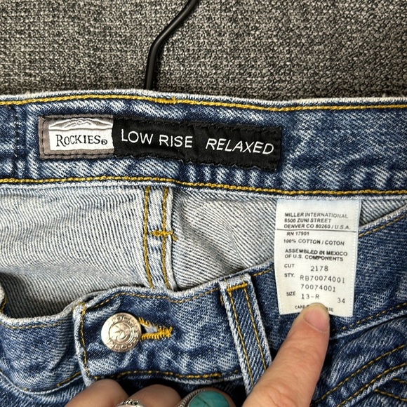 Vintage Rockies Low Rise Relaxed Western Jeans - Picture 2 of 7